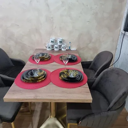 Apartamento Stojanovic 2 *